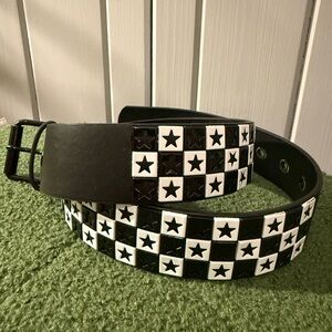 Hot Topic Black and White Star Belt